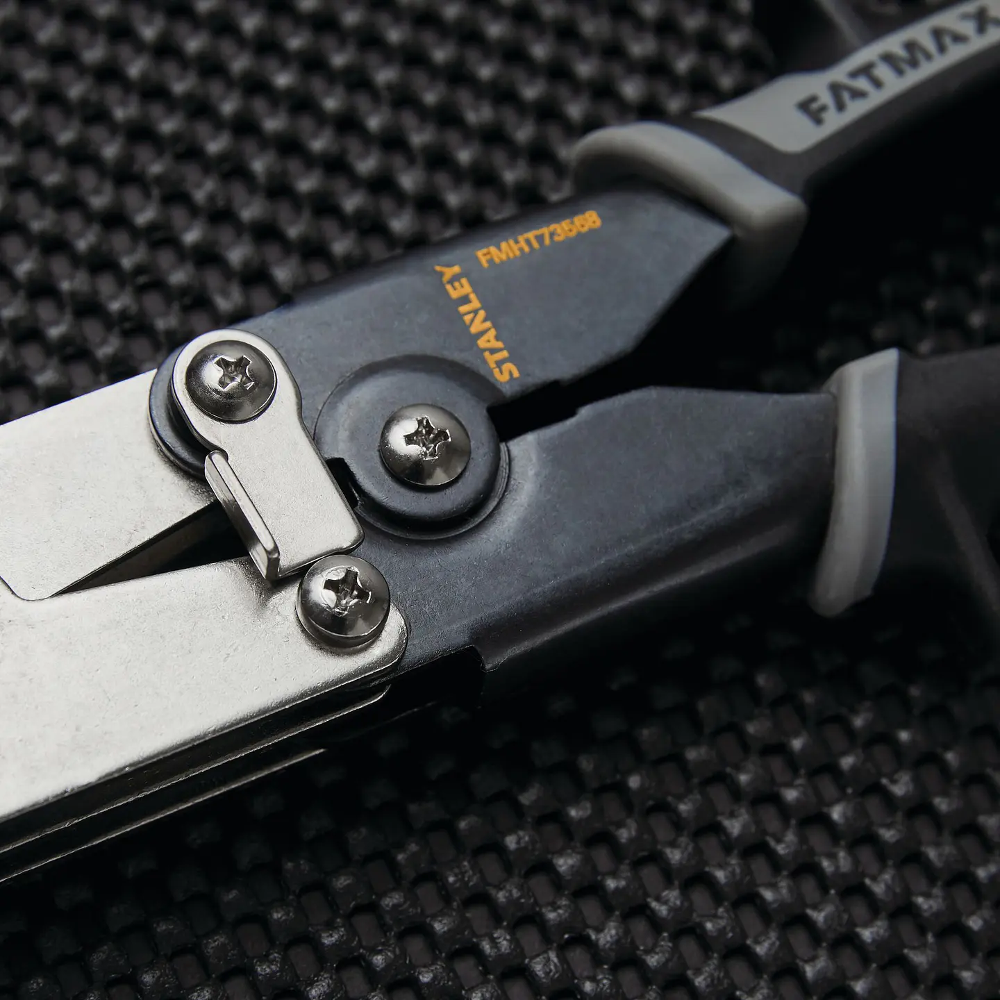 Engarzadora De Hoja Stanley Fatmax Fmht73568 – Calibre Pesado 4