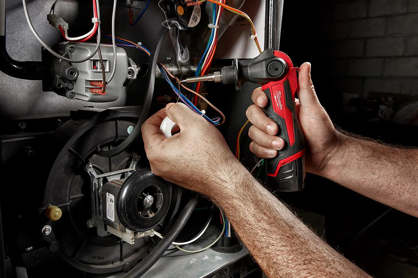 Kit cautin Inalambrico Milwaukee M12 2488-21 4