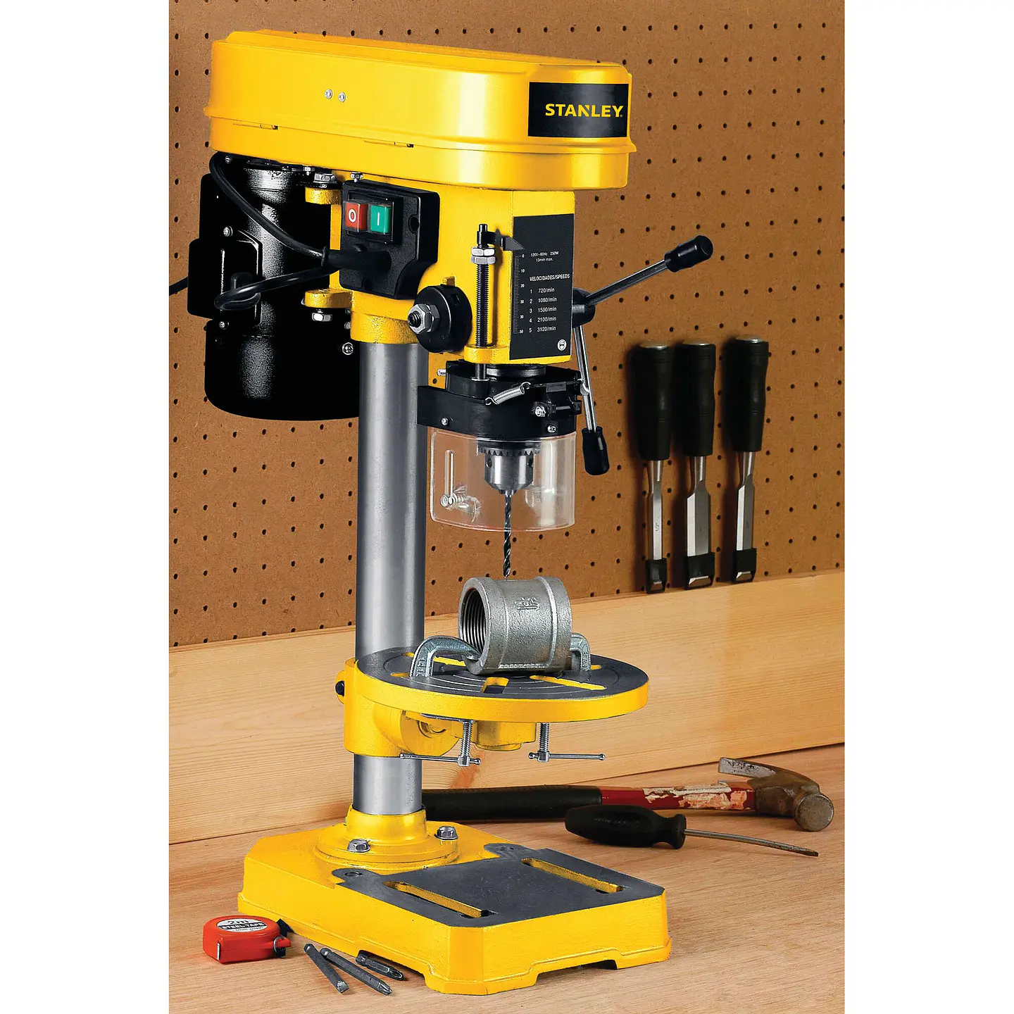 Taladro de Pedestal Stanley 250W 13mm SBT2513 5