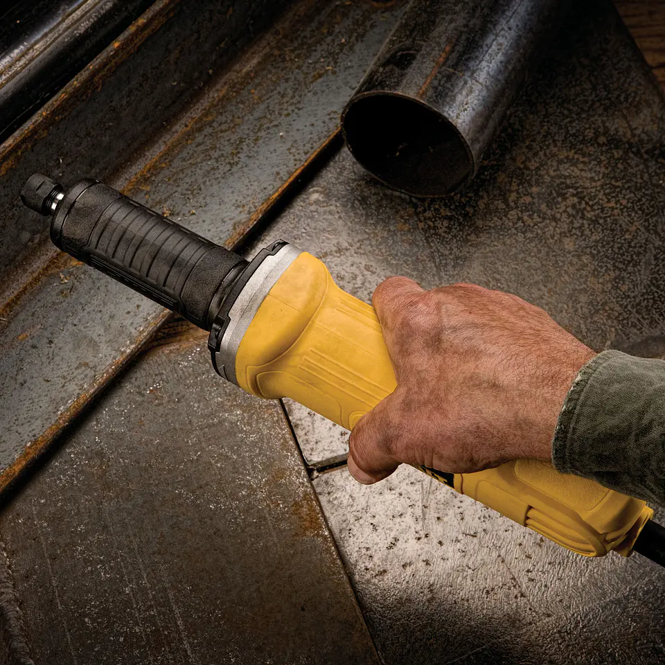 Esmeril Recto DeWalt 450W DWE4887 5