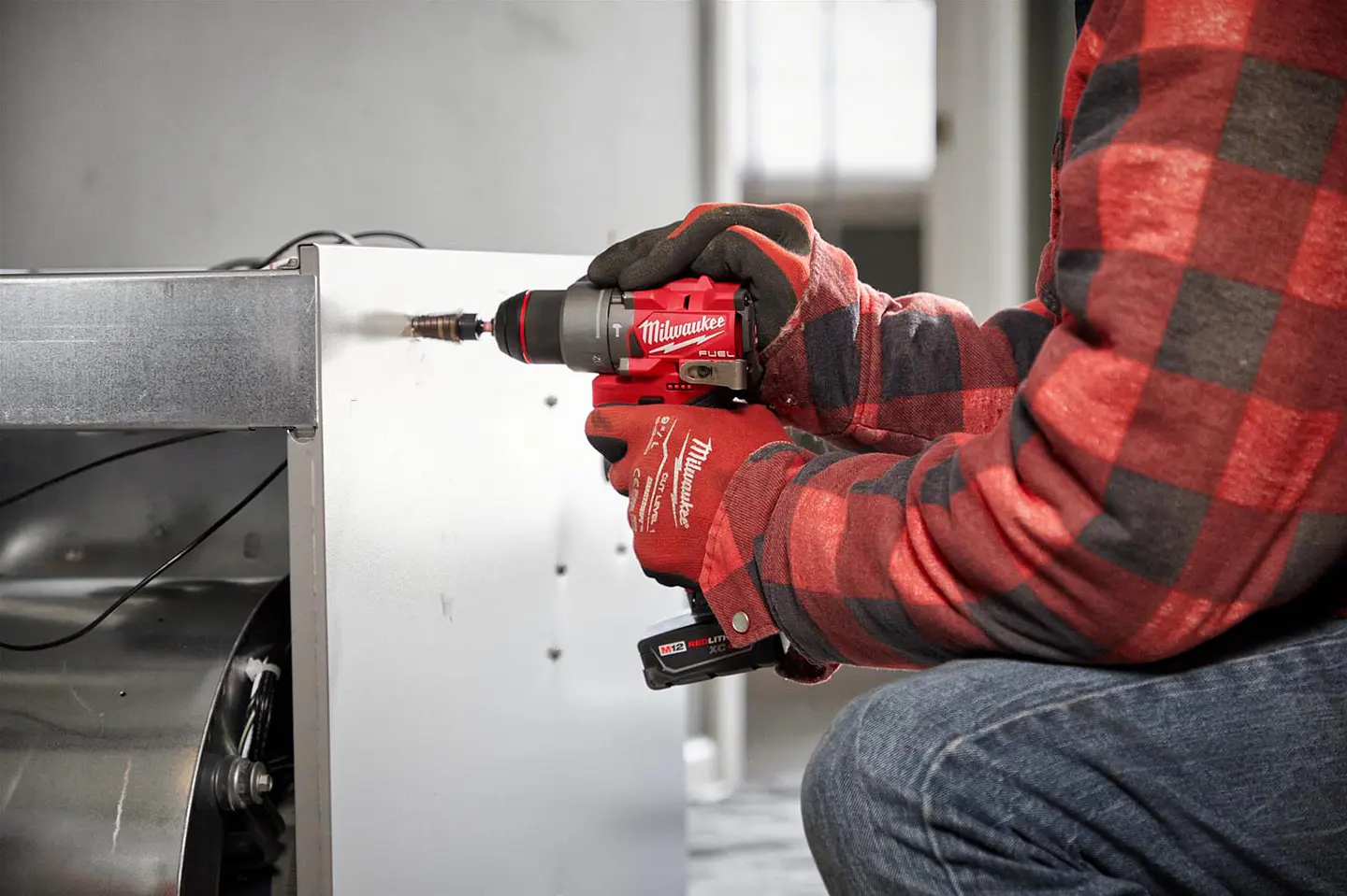 Taladro Percutor Milwaukee M12 FUEL 12V 3404-22 5