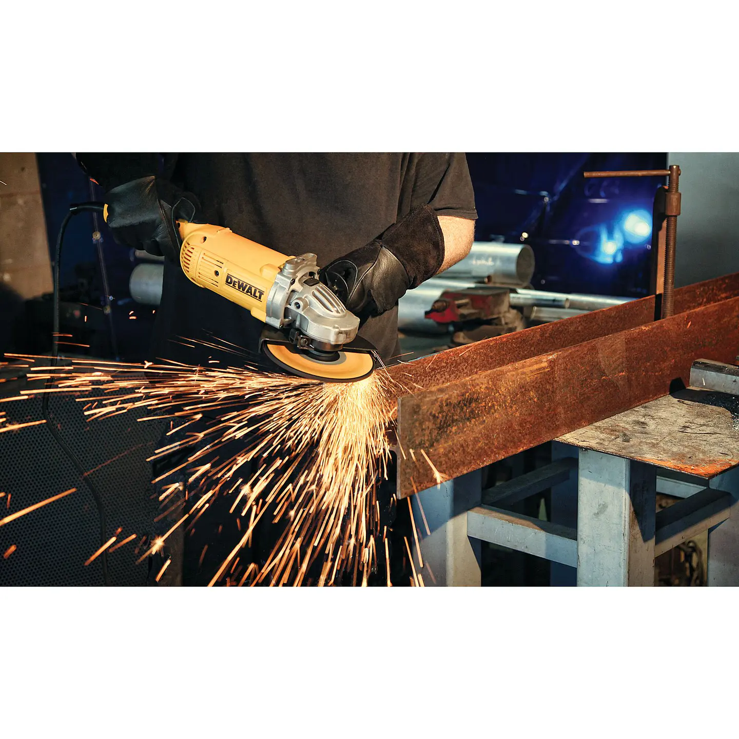 Esmeril Angular DeWalt 7