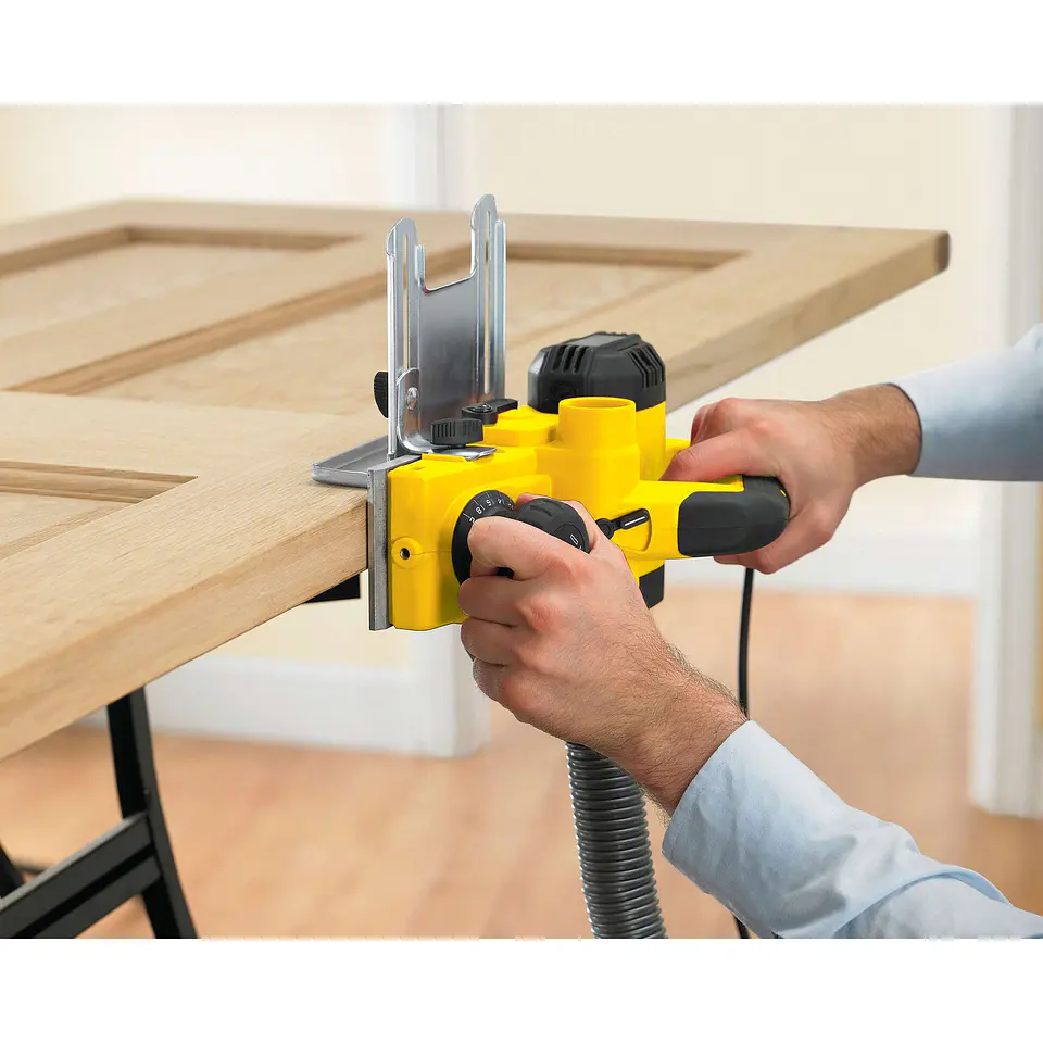 Cepillo Eléctrico Stanley 750W STPP7502-B2C 7