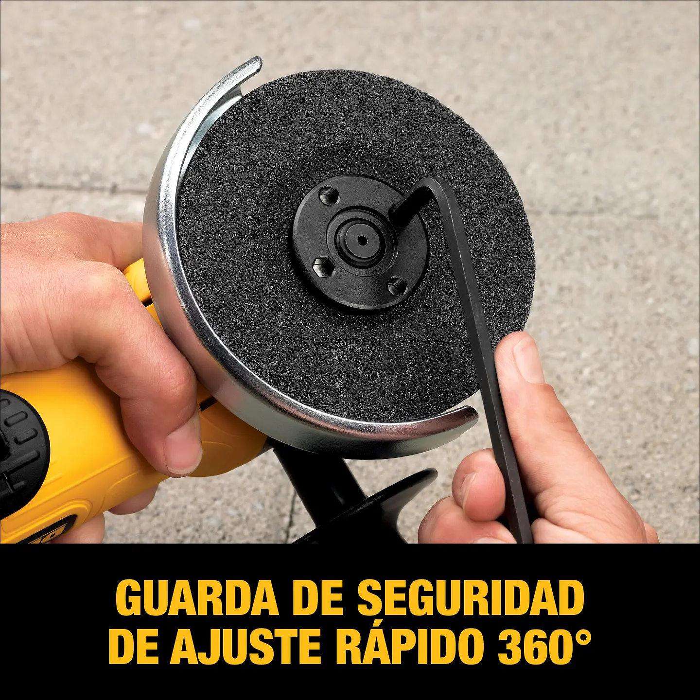 Esmeril DeWALT 4 1/2