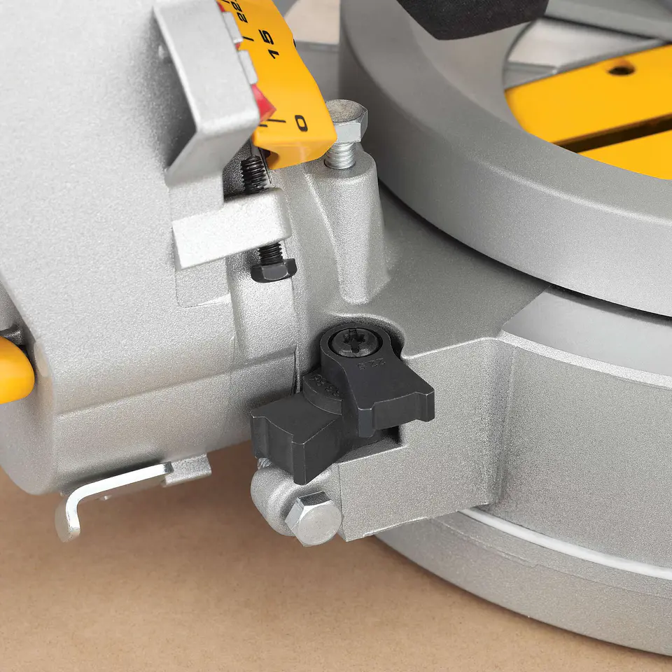 Ingleteadora DeWalt Electrica 12
