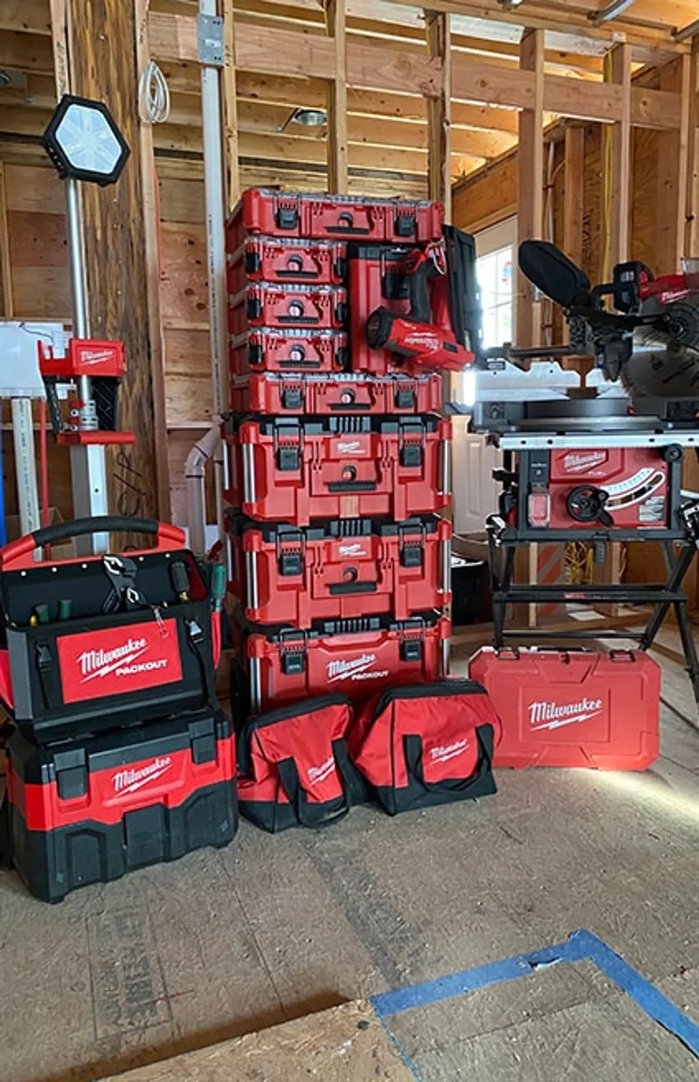 Organizador PACKOUT Milwaukee 10 Compartimentos 48-22-8430 6