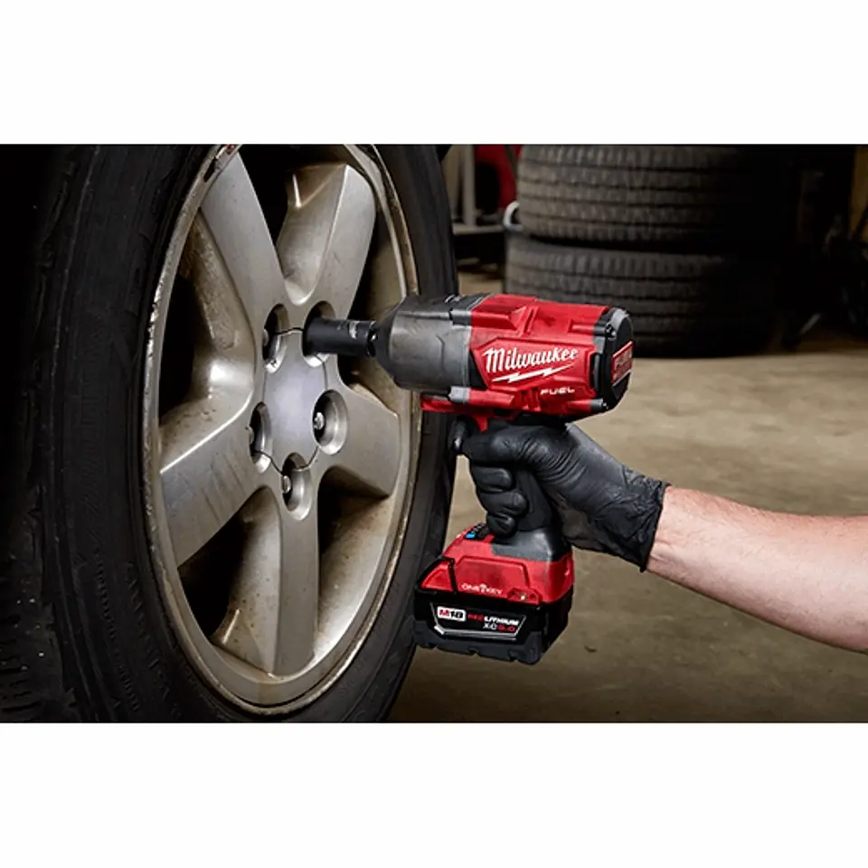 Llave Impacto Inalambrica M18 FUEL One-Key Milwaukee 1/2