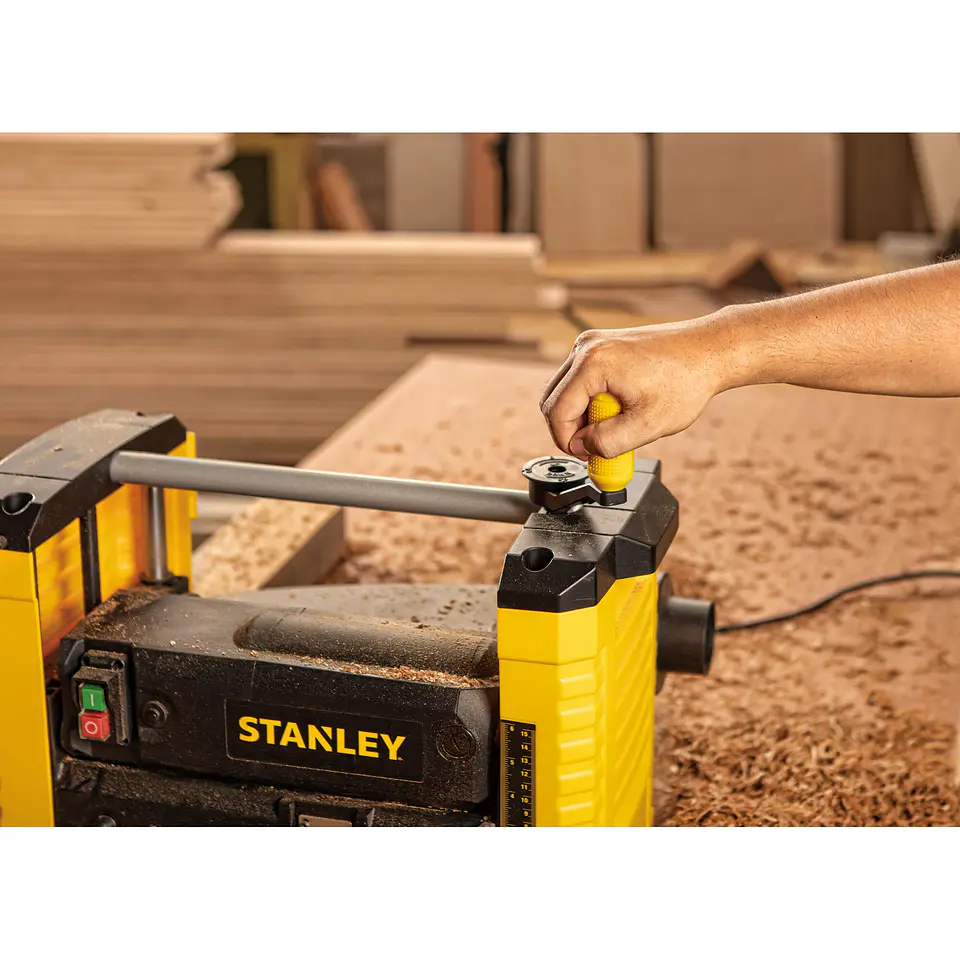 Cepillo de Banco 1800W 12,5