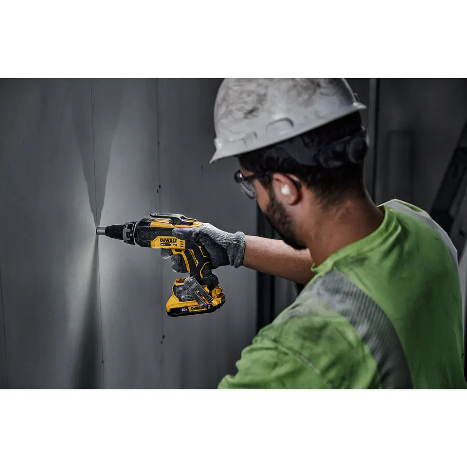 Atornillador Tabiquero 20v XR + Bateria 5,0Ah Dewalt GRATIS 7