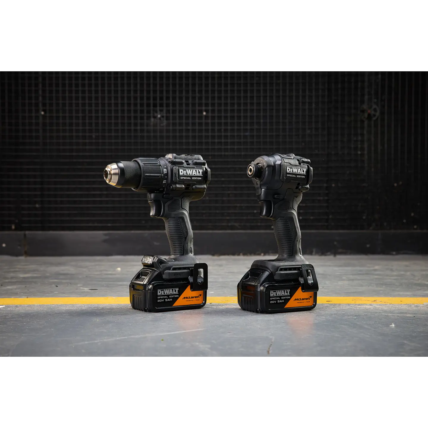 Kit Mclaren Taladro + Atornillador 20V XR + 2B +TSTAK DEWALT 2