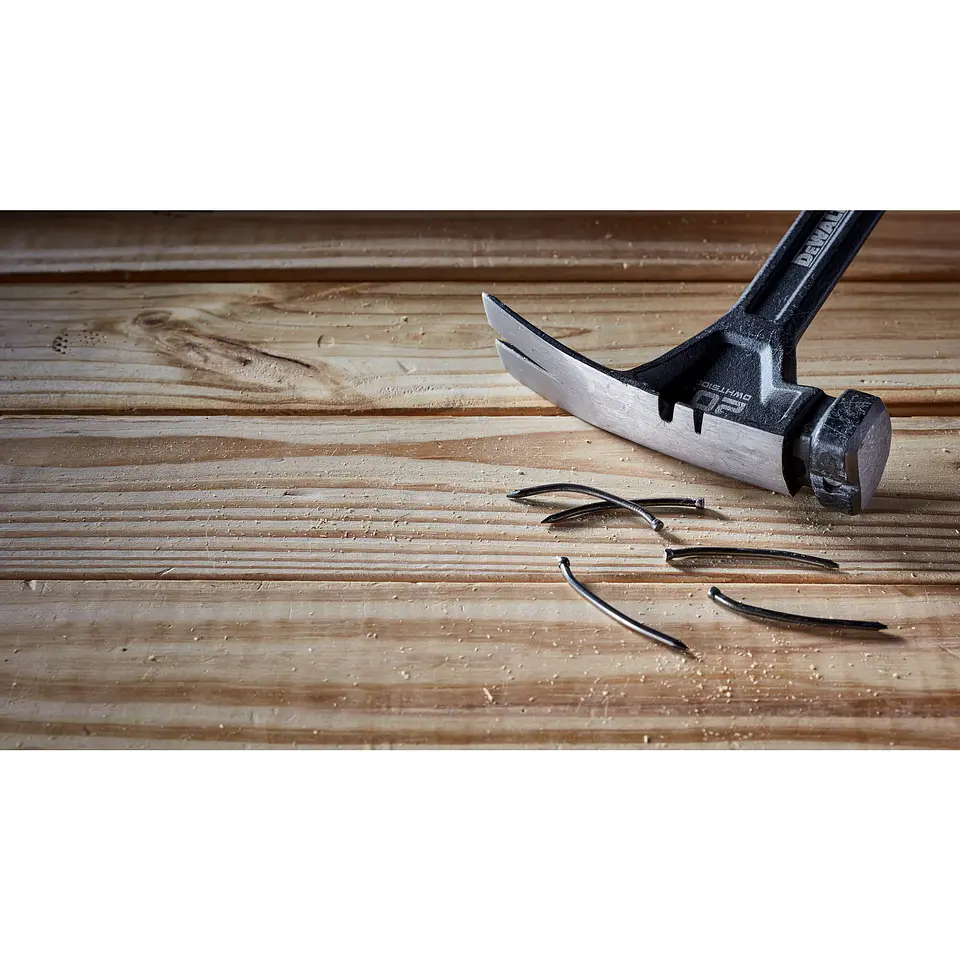 Kit Martillo Rip Claw 20oz Dewalt DWHT51004 + Palanca 7