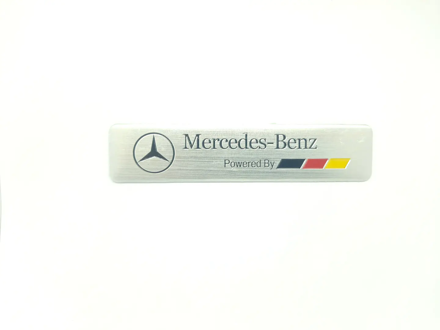 Logo adhesivo Emblema Para Mercedes Benz Powered By Alemania 12x2.6cm 1