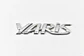 Logo adhesivo Emblema Para Toyota Yaris 13.6x3.1cm - Miniatura 2