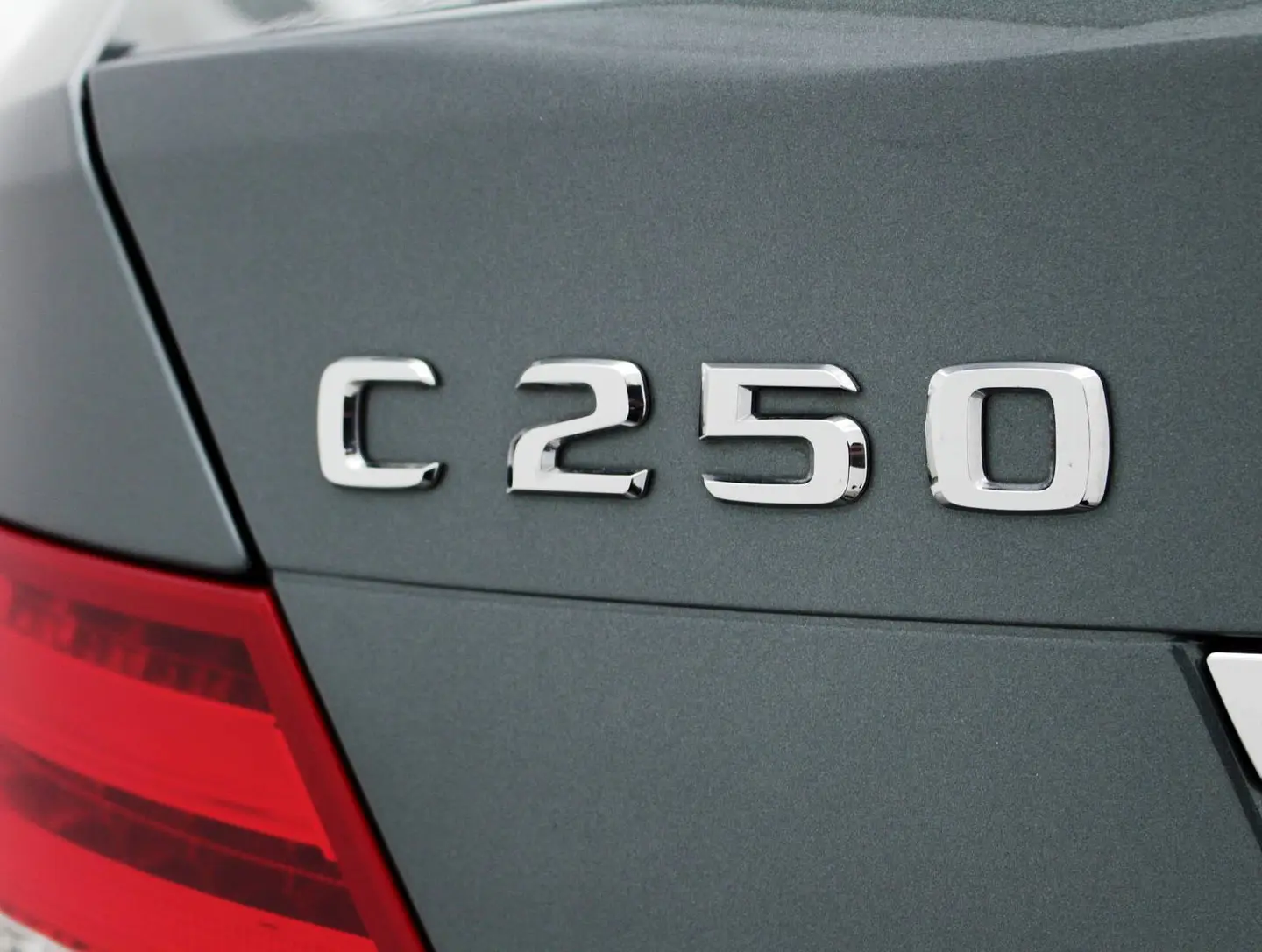 Logo C250 Emblema Para Mercedes Benz C 250 3