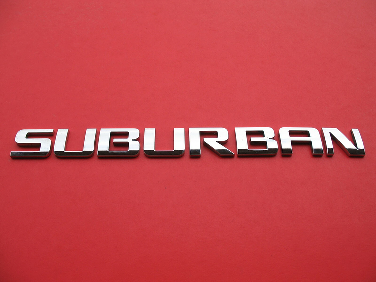 Logo Emblema Para Chevrolet Suburban Cromado 2