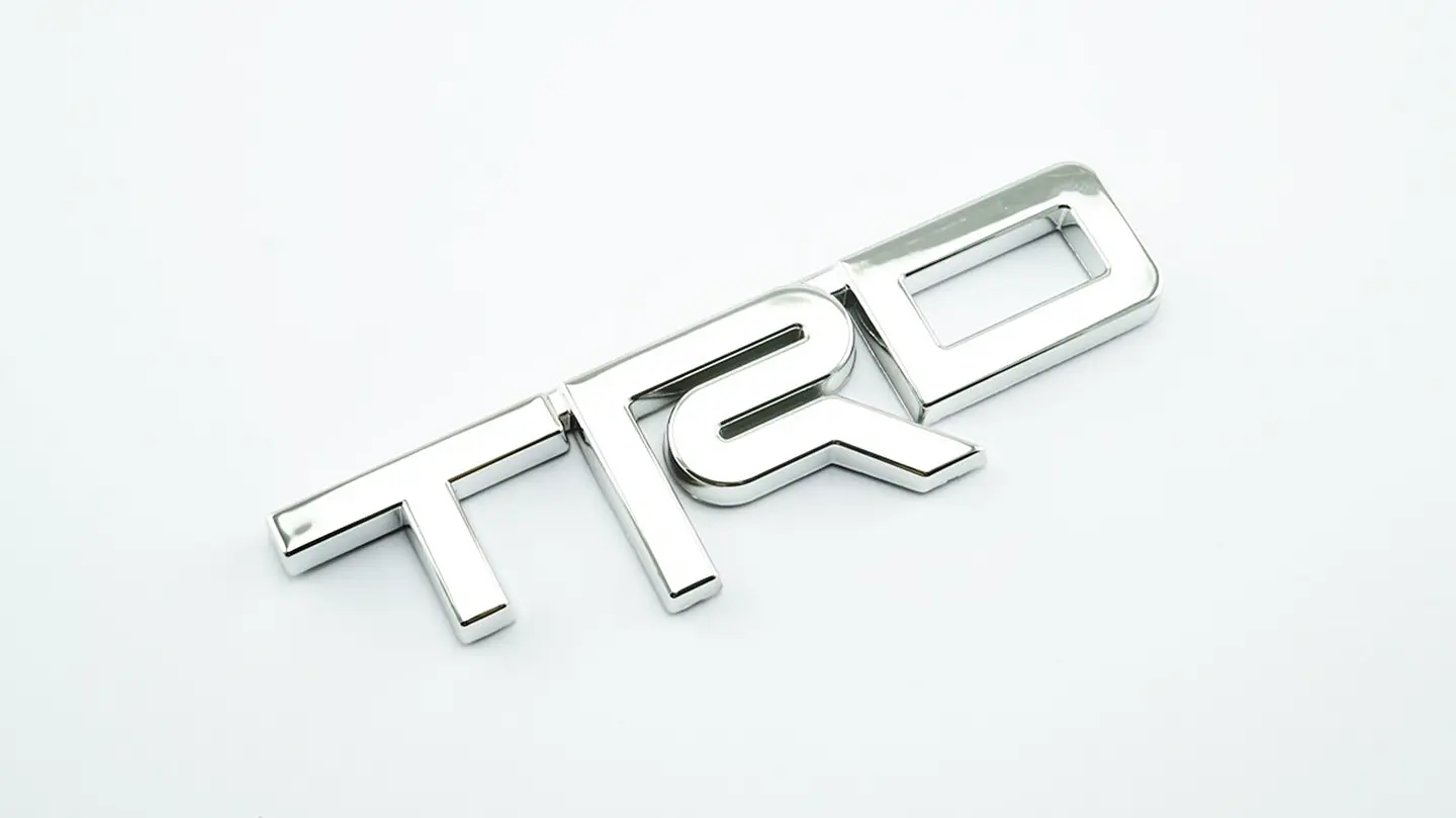 Emblema Logo Para Toyota Trd Metálico Tuning 12.3x3.4cm Cromado 1