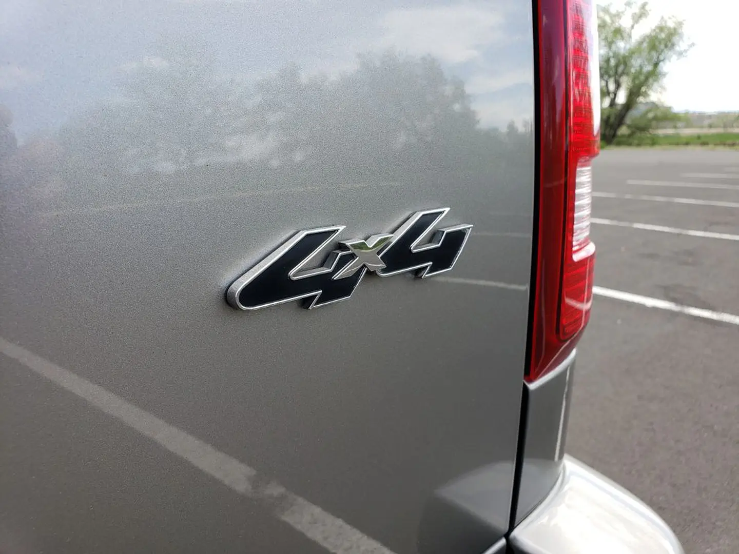 Logo Emblema 4x4 Para Ford Explorer 15x3.3cm 3