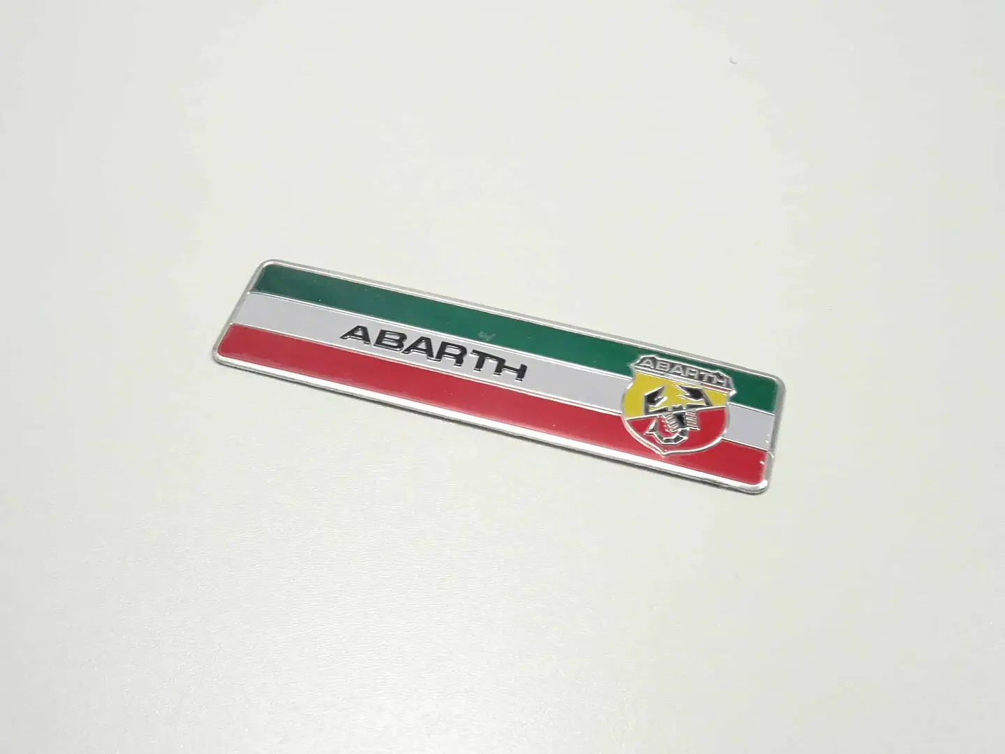 Logo Emblema Para Fiat Abarth 10.2x2.5cm 2