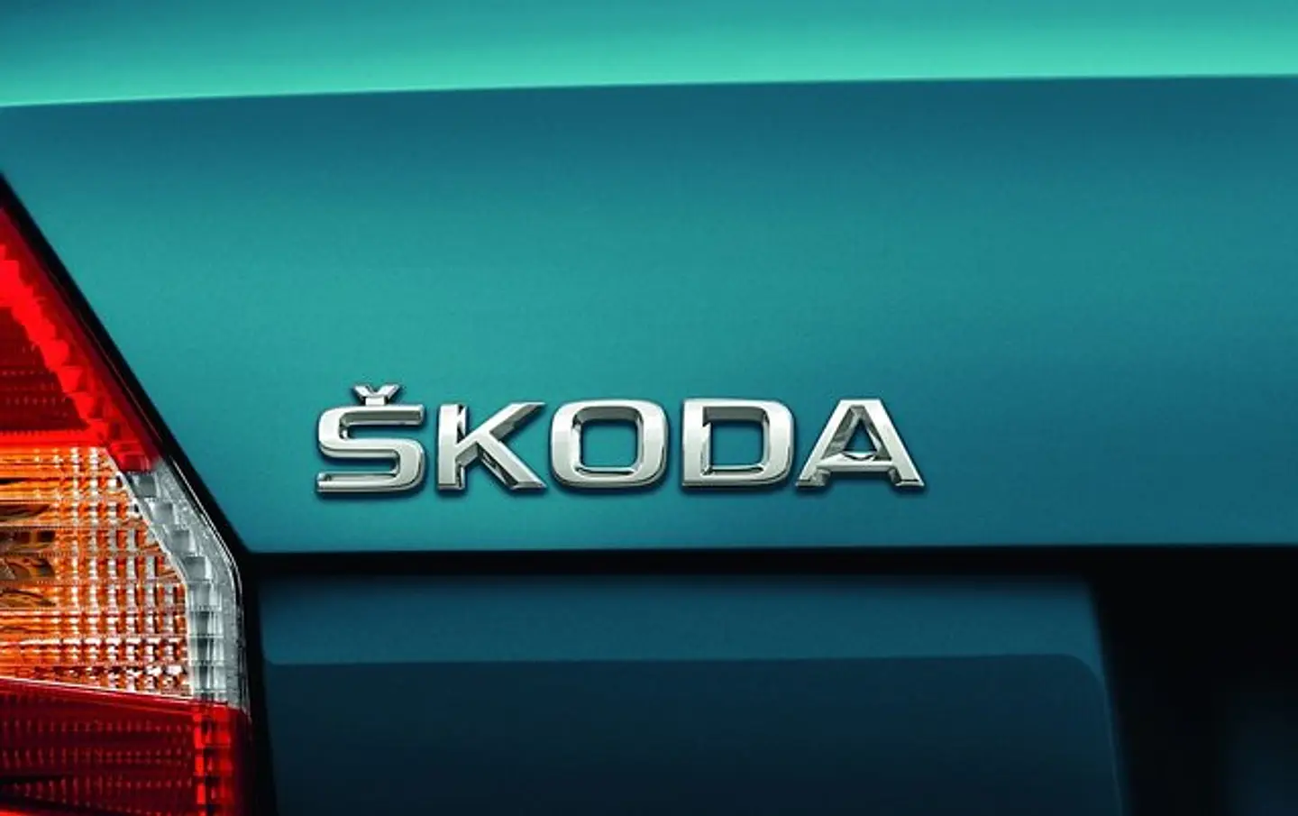 Logo Emblema Para Skoda 4