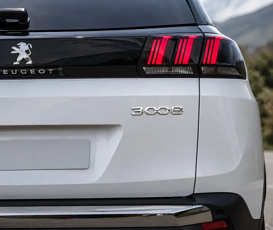 Logo Emblema Para Peugeot 3008 New Metalico 16.2x2.4cm 2