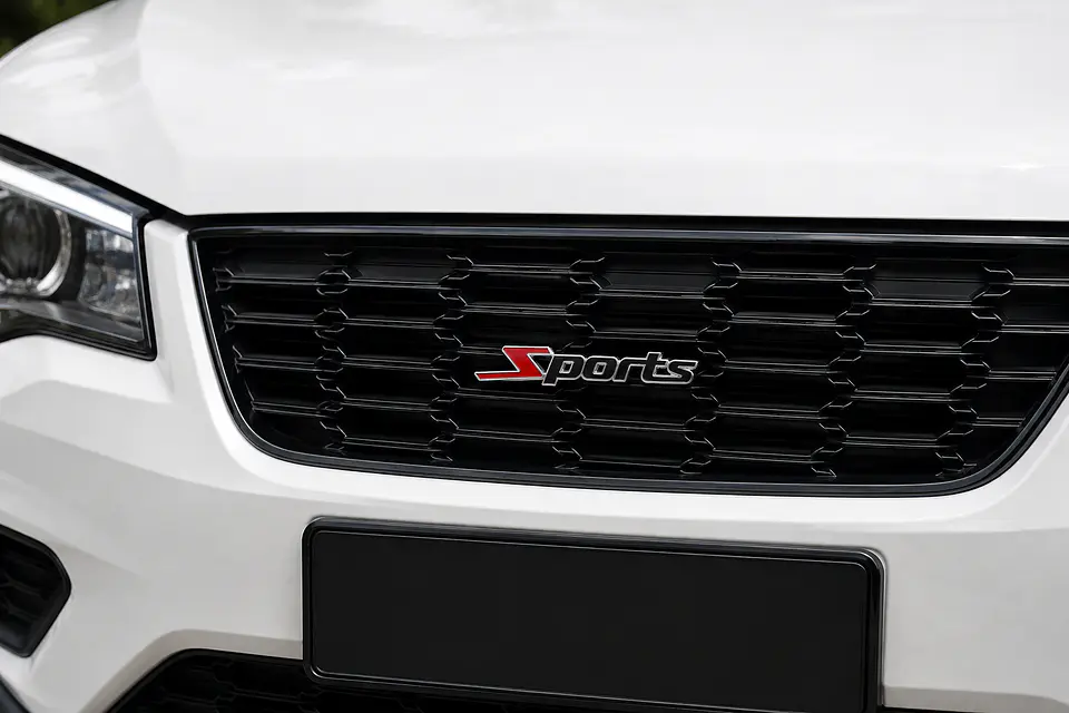 Logo Frontal Emblema Sports Parrilla Multimarca 13.7x2.1cm Metal 3