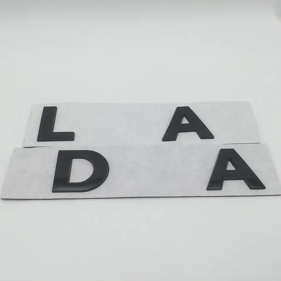 Emblema Logo Para Lada Metalico Negro 5