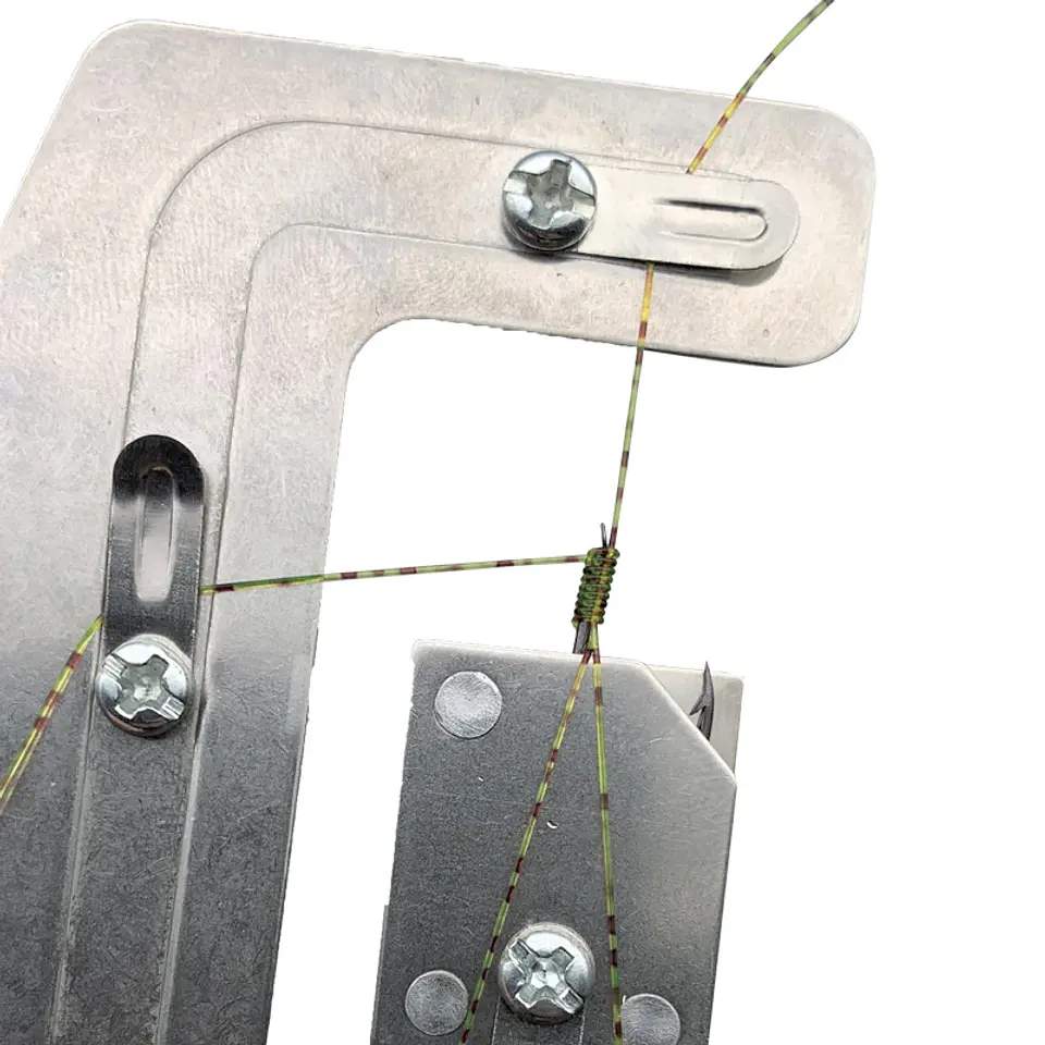 Herramienta Manual Para Amarrar Anudar Anzuelos Linea Pesca 4