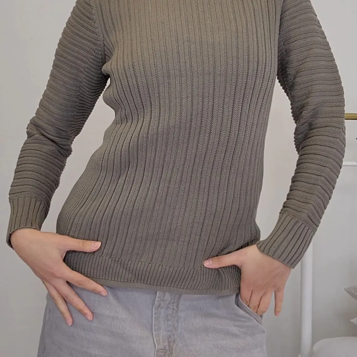 AB0482 1