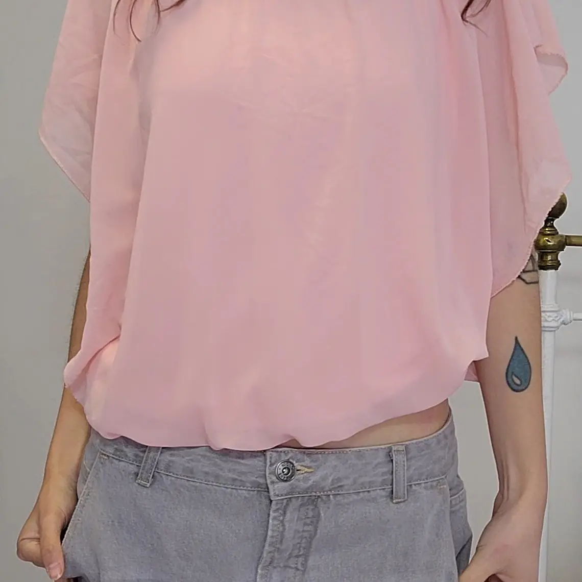 AB0541 1