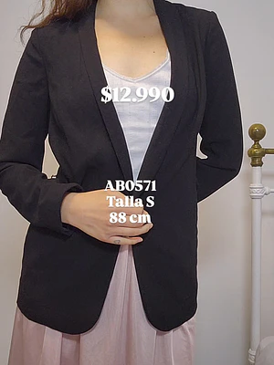 AB0571