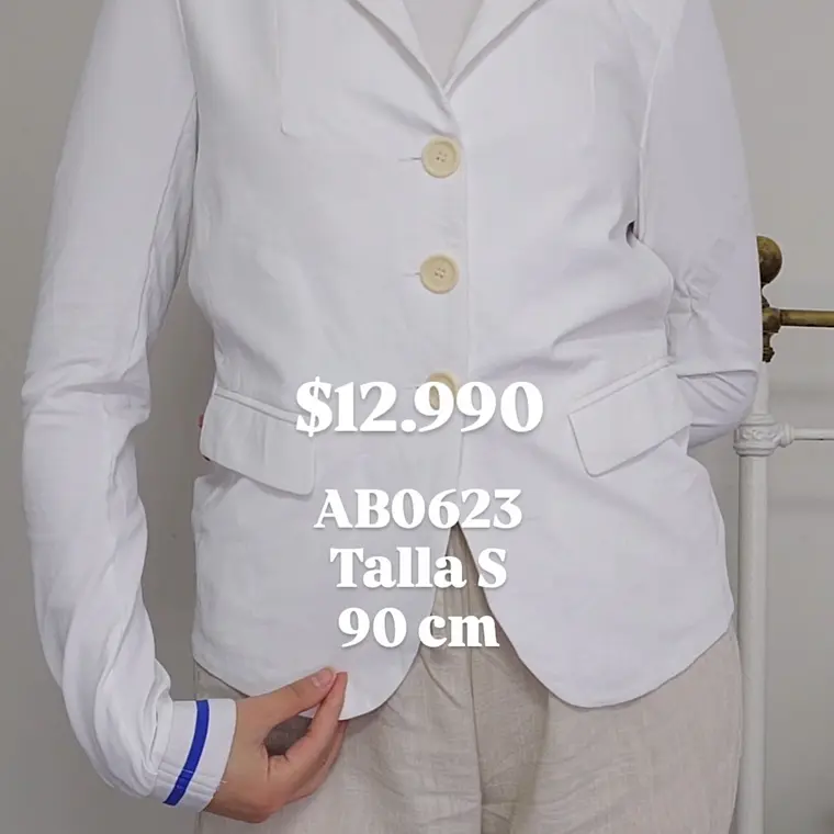 AB0623 1