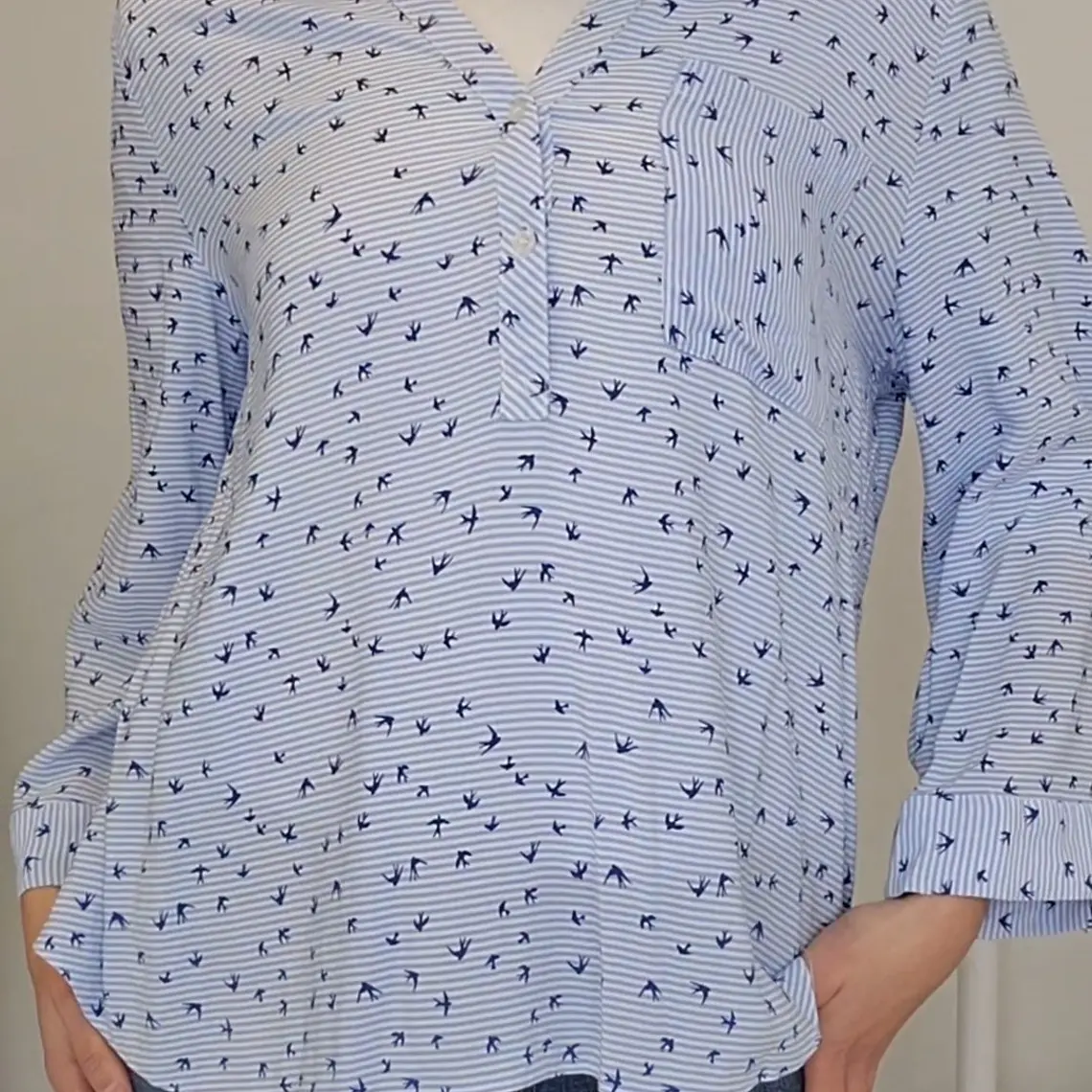 AB0317 1