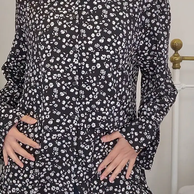 AB0585 1