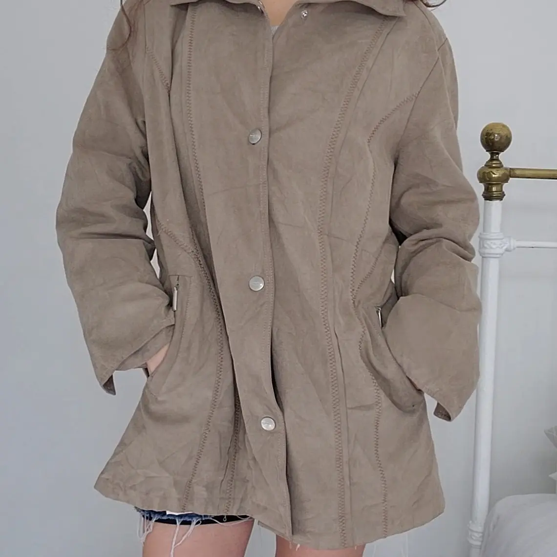AB0686 1