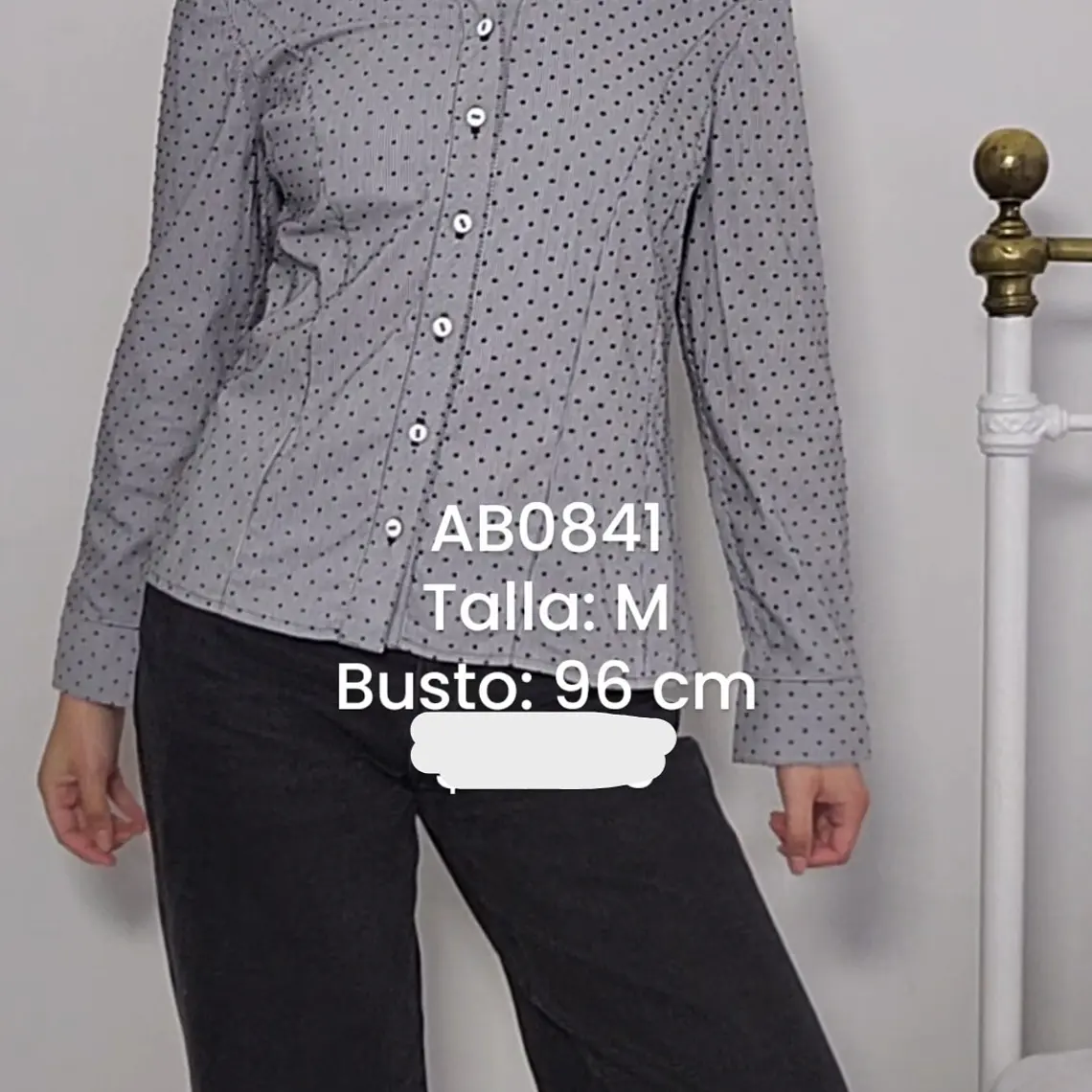 AB0841 1