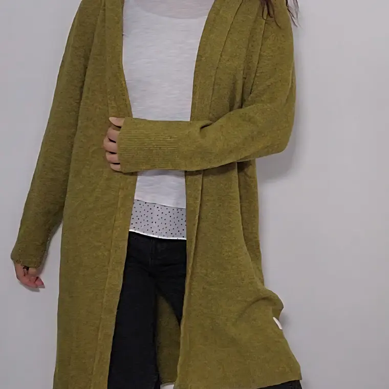AB0851 2