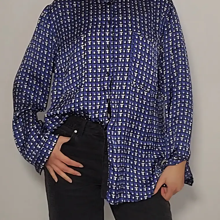 AB0852 2