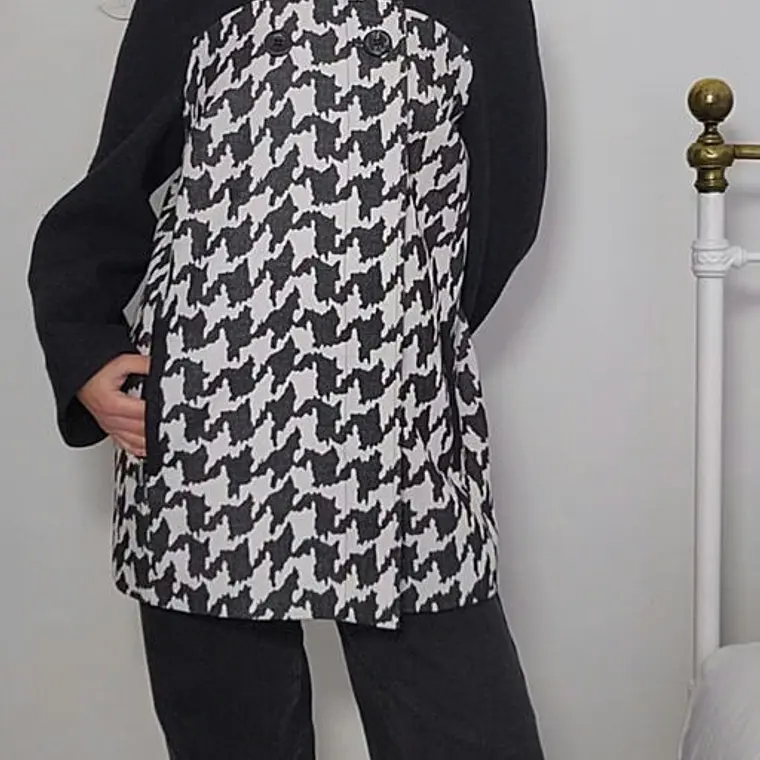 AB0537 1