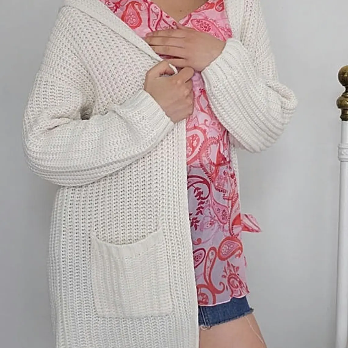 AB0702 2