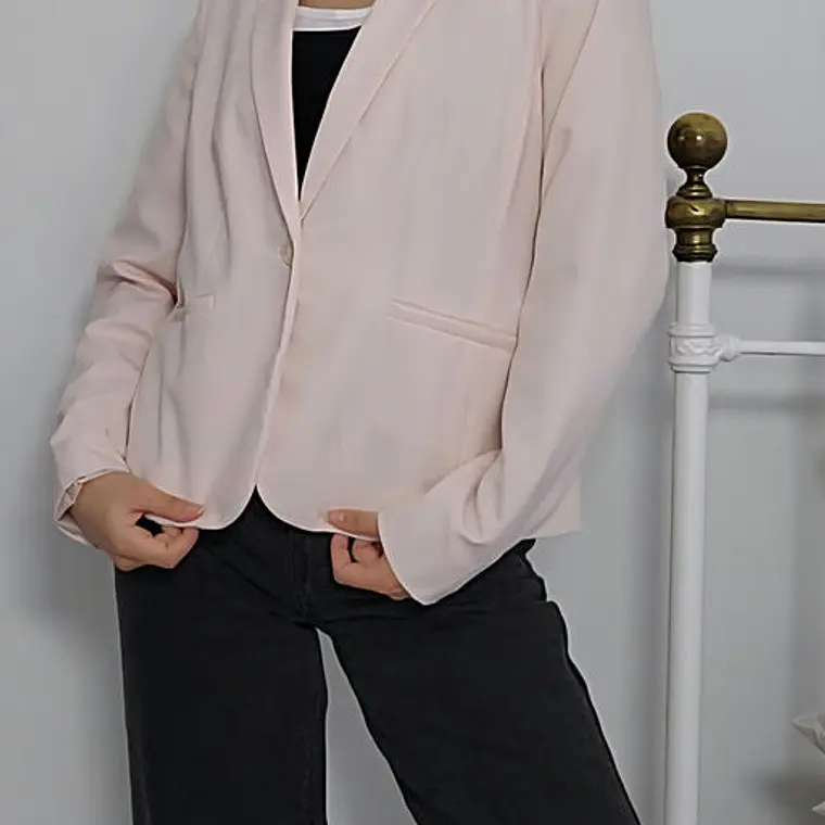 AB0739 1