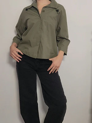 AB0016