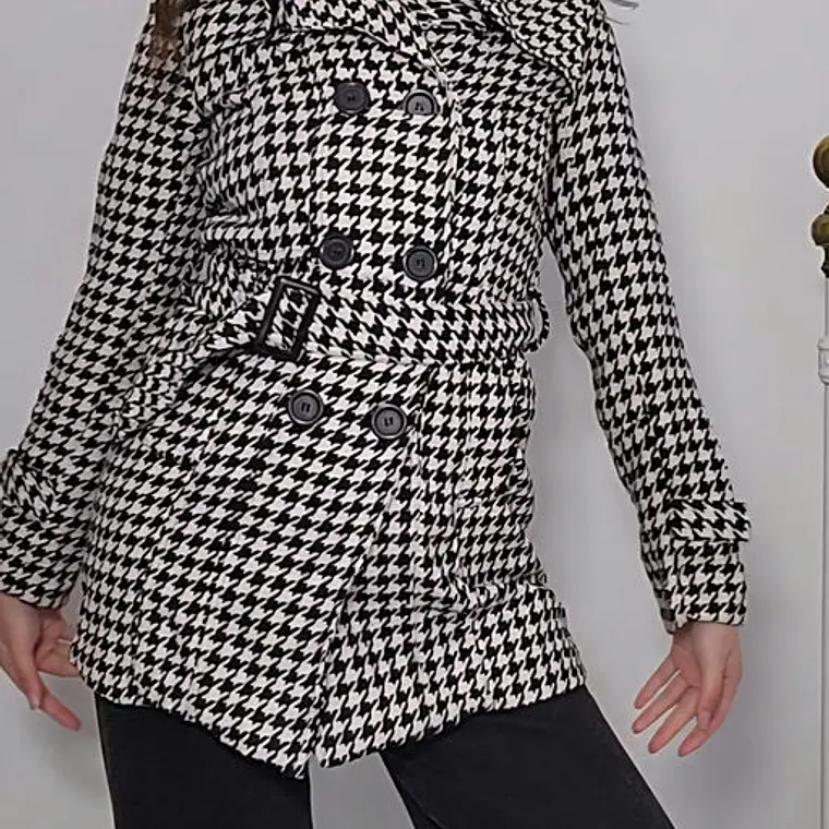 AB0811 1