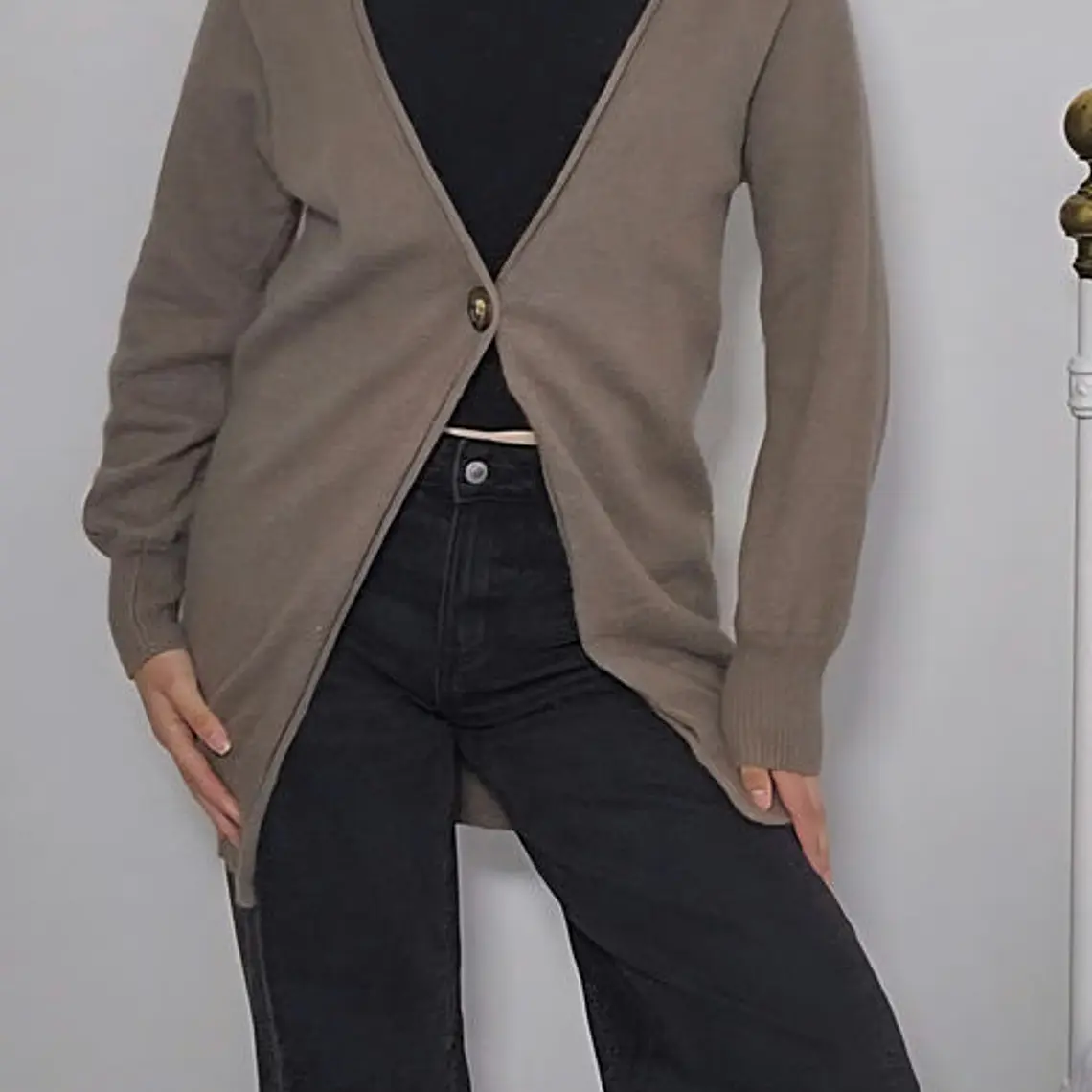 AB0849 1