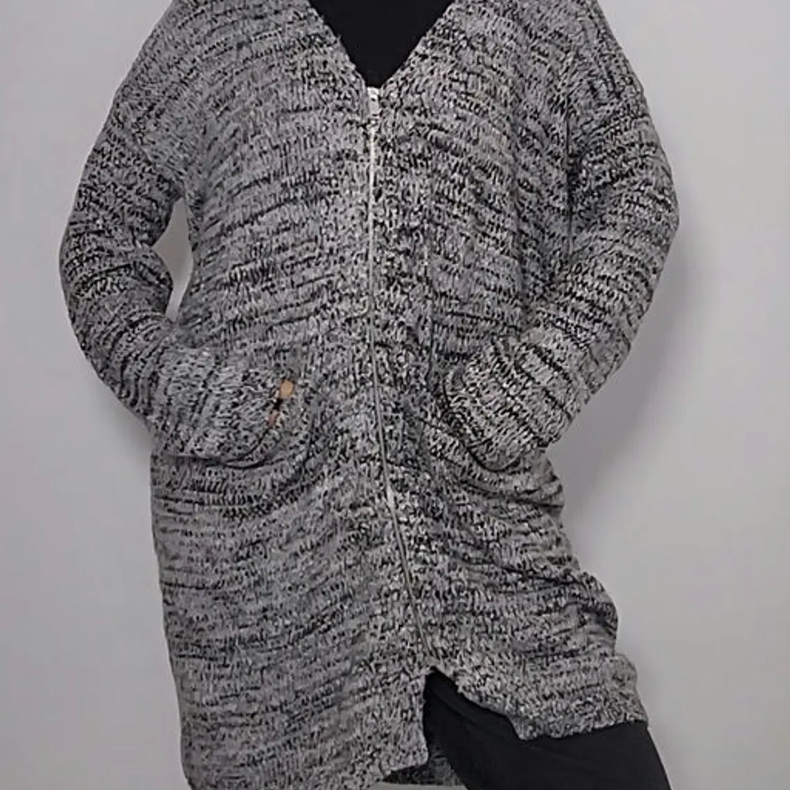 AB0844 1