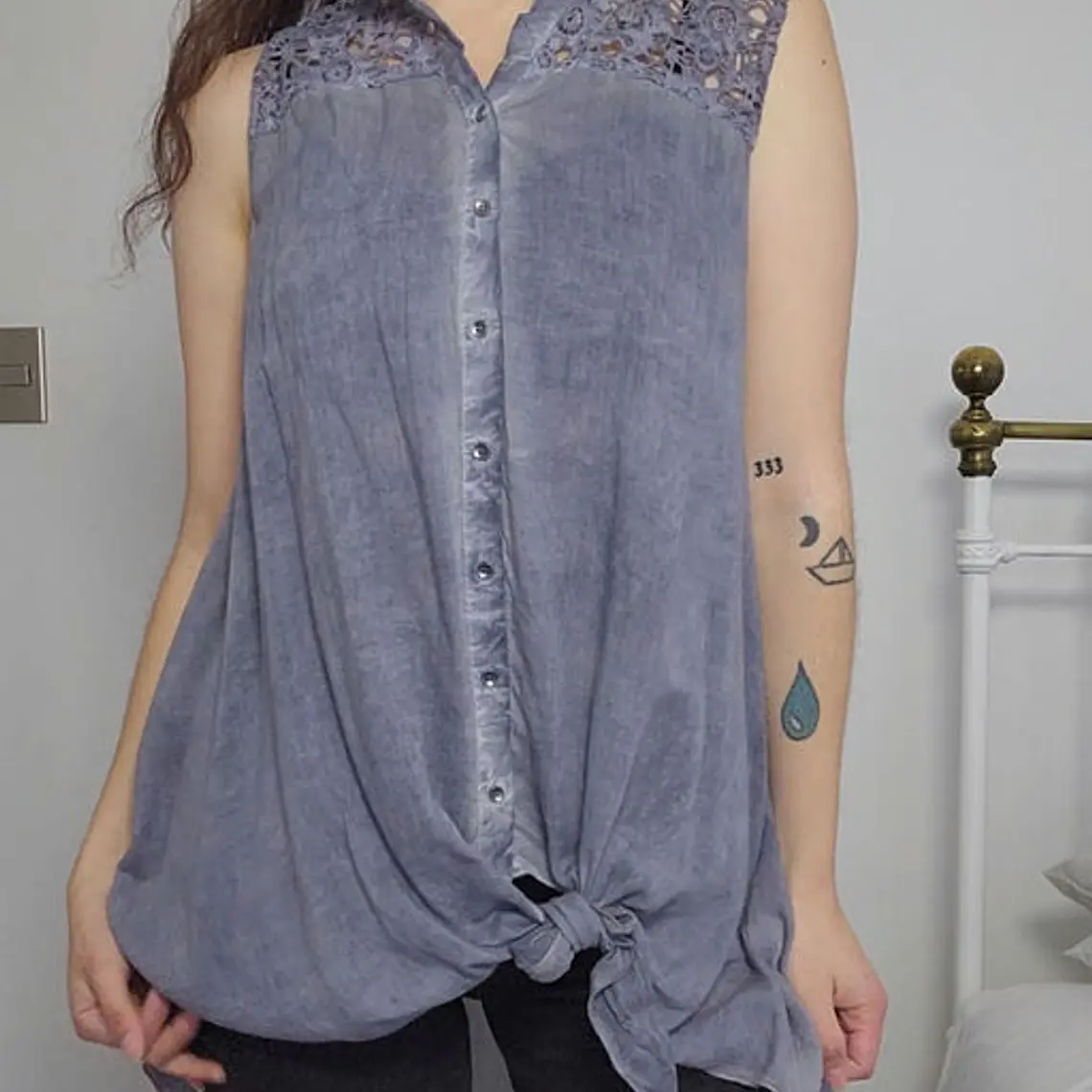 AB0097 1