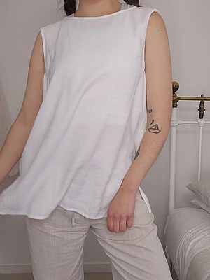 AB0079
