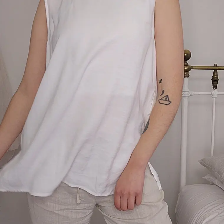 AB0079 1