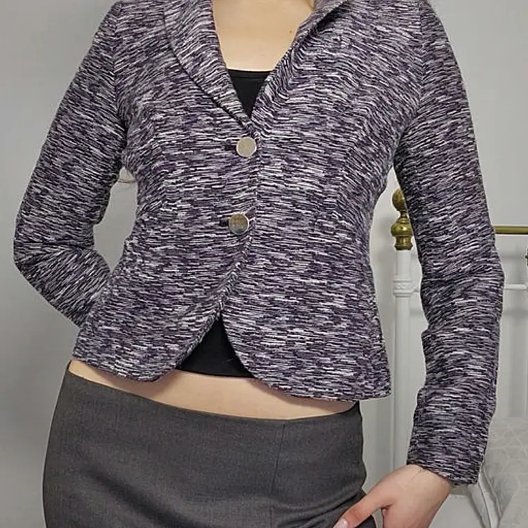 AB0933 1