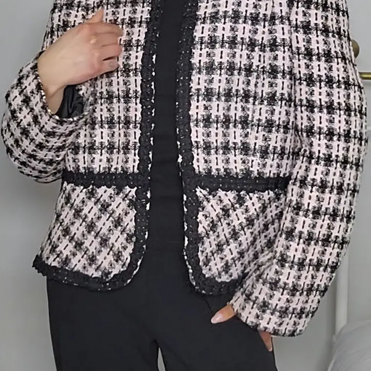 AB0942 1