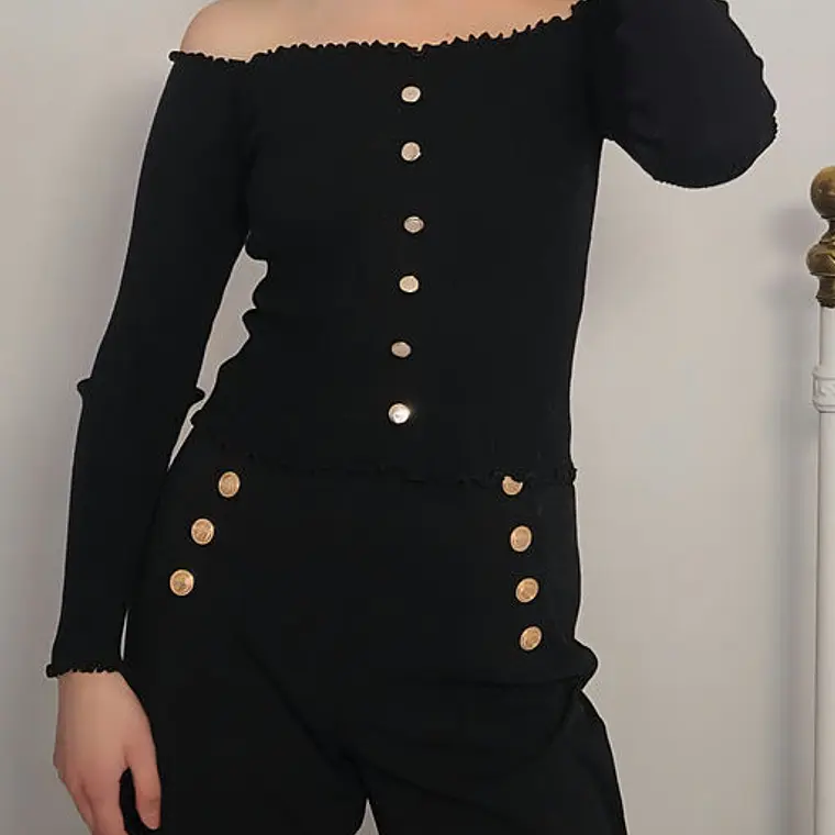 Polera Negro · T-S · AB1056 1